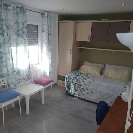 Atico/Estudio Cerca Del Centro De Jerez Apartman Jerez de la Frontera Kültér fotó