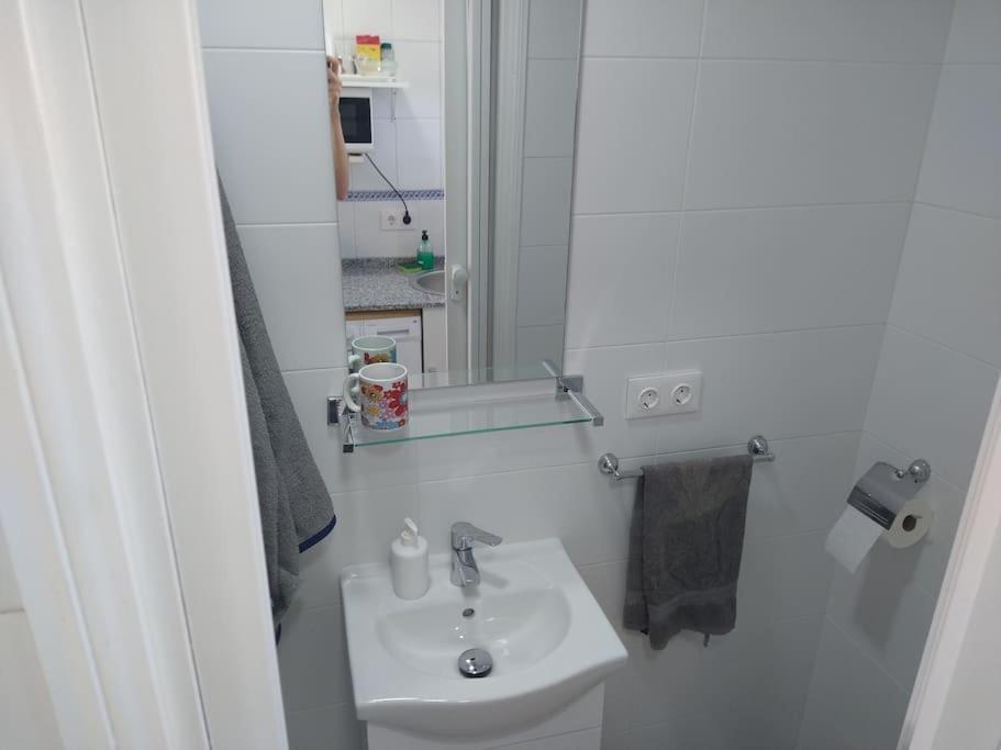 Atico/Estudio Cerca Del Centro De Jerez Apartman Jerez de la Frontera Kültér fotó